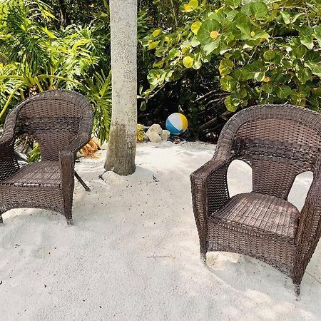 Beach, Sand, Firepit And Pool Clearwater Beach Exterior photo